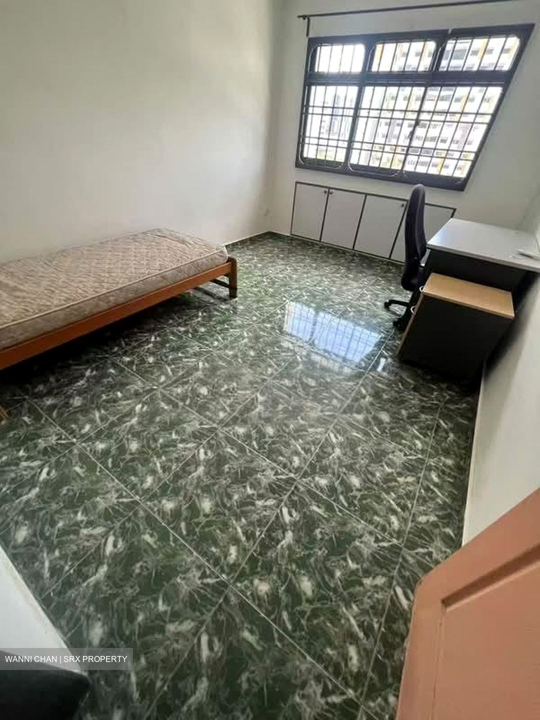 Blk 287C Jurong East Street 21 (Jurong East), HDB Executive #564776801